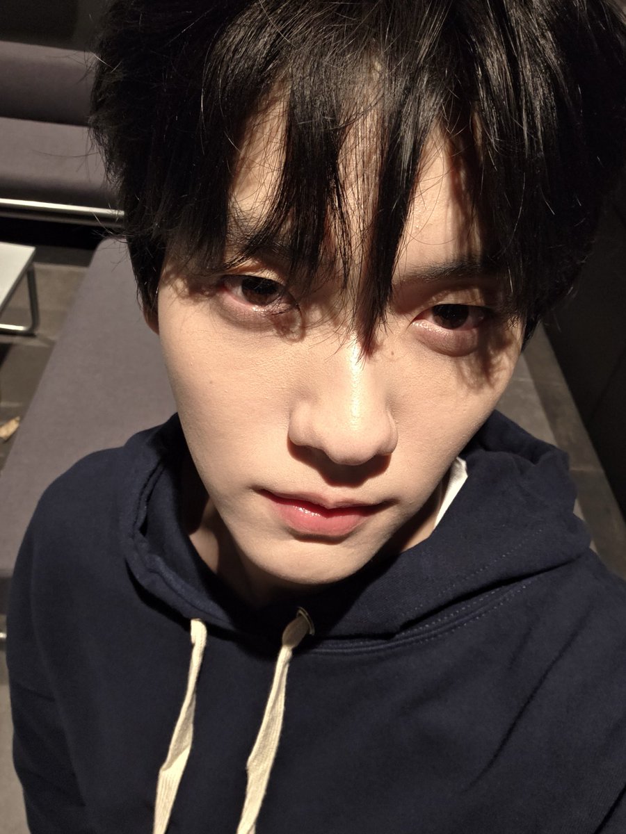 csbshour's tweet image. soobin via weverse dm 💭