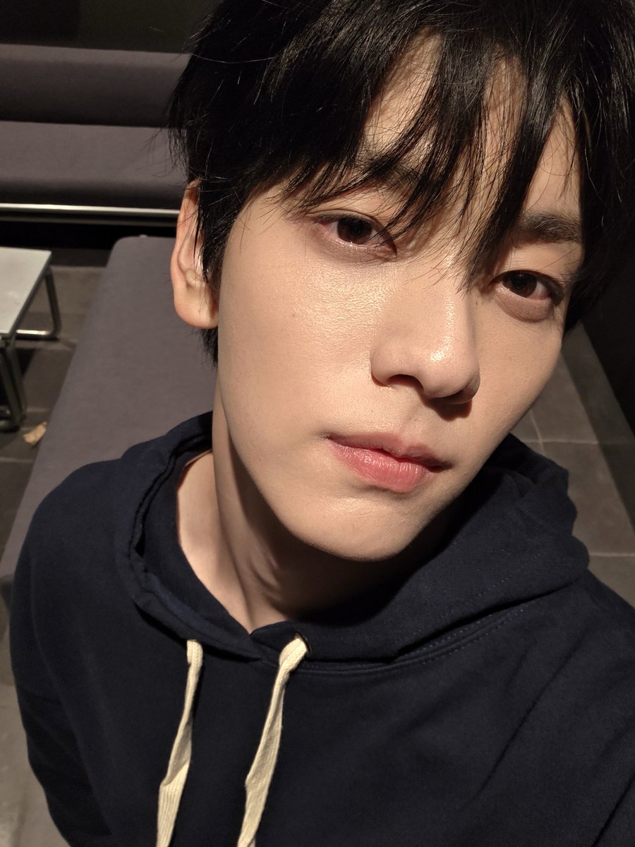 csbshour's tweet image. soobin via weverse dm 💭