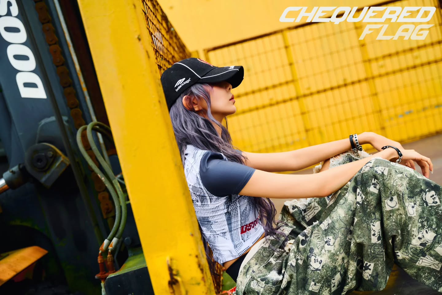 G4b9KgzbAAAejS2?format=jpg&name=large