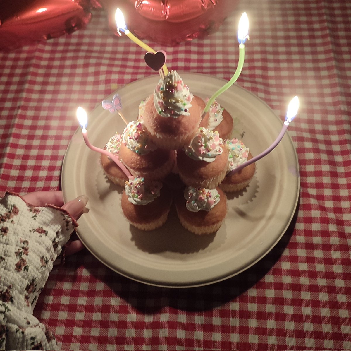jnmn__s2_'s tweet photo. 松田迅くんお誕生日おめでとう❕️
いつも元気をくれてありがとう💖
生まれてきてくれてありがとう👶🏻💖
これからも迅くんを応援させてください🎵
#10THINGSじゃ足りない迅への想い
#HAPPYJINDAY https://t.co/u0eTu6qDbE