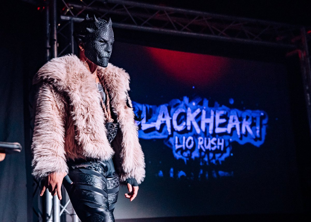 IamLioRush's tweet image. From The Shadows Of The Shire, 
HE is Blackheart Lio Rush. 

A charmed swindler. Humored. Convincing. Commanding. Resilient. Merciless. 🖤 #JumpInTheLine