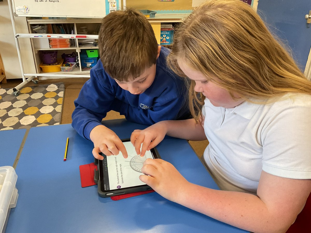 stpetersgala's tweet image. A new skill learnt in P6 this morning. We’ve had success estimating the size of angles, so have moved on to measuring angles up to 180 degrees using a protractor. @SBCEducation1 @SBCNumeracy #concentrate