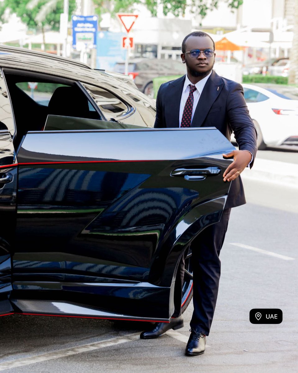 L’âge moyen des millionnaires en dollars dans le monde est de 38 à 45 ans. Celui des milliardaires se situe entre 57 et 63 ans. Les millionnaires représentent à peine 1,5 % de la population adulte mondiale et les milliardaires seulement 0,00004 % environ 2 700 personnes sur 8