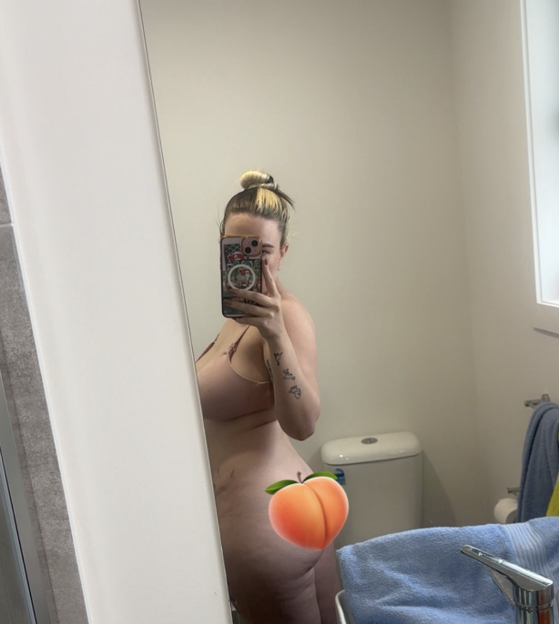 KinkyCupcake007's tweet photo. WARNING ⚠️ you'll love the way I take it from the back 😈 link in bio xx https://t.co/1jASFOYlRT