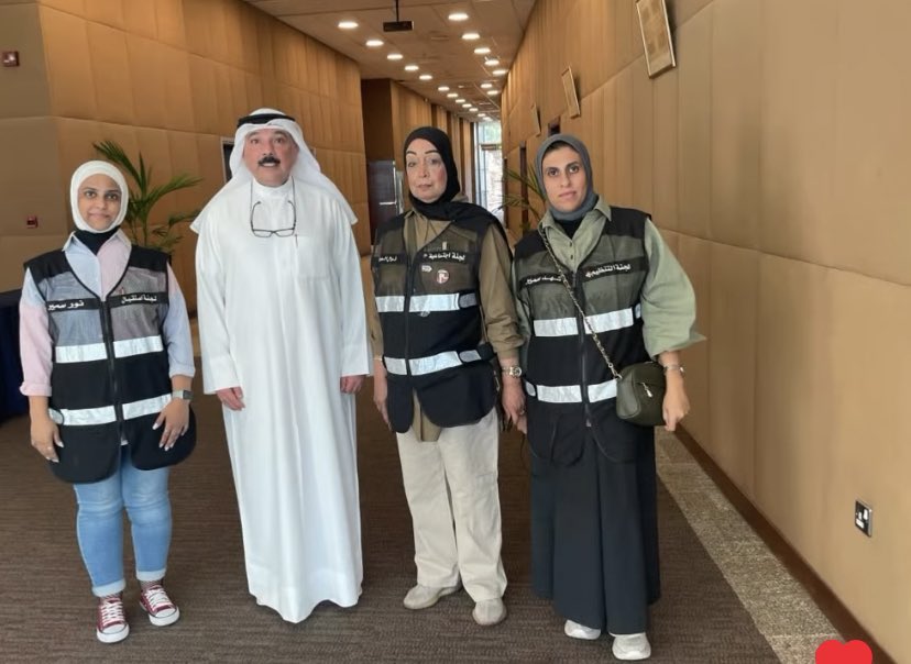 kuw2525's tweet photo. برعاية الجمعية الكويتية لمتابعة قضايا المعاقين
اطلق الدكتور علي البلوشي  كتابة الذي يحمل عنوان "العدالة الاجتماعية لذوي الاعاقة بدولة الكويت رؤى وتجارب عالمية" بحضور رئيس واعضاء الجمعية وعدد من الاعلاميين والمفكرين والفرق التطوعية . https://t.co/Acp7LlVzFh