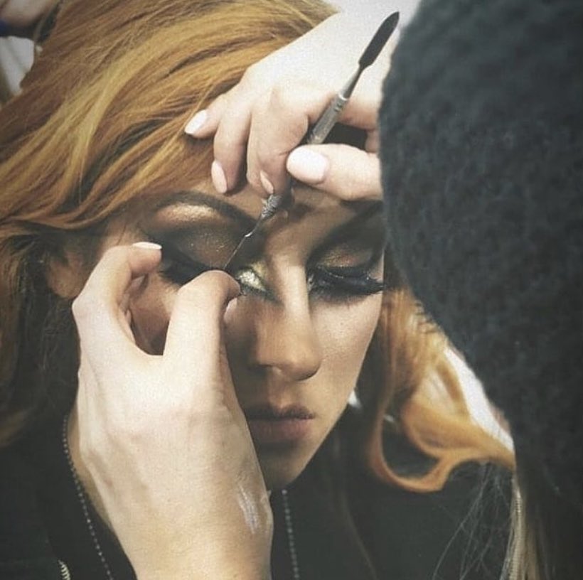 lynchfface's tweet image. On this day 

#WWEEvolution