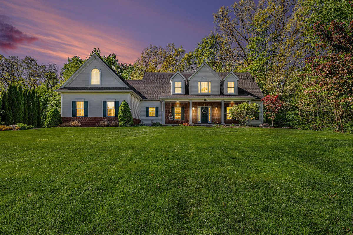 Jake_Singer14's tweet photo. Ready for your next adventure? Check out this new property in Livingston.
- Jacob Singer #6501464115 with RE/MAX Platinum
- Contact me at 734.780.6067 https://t.co/gOKA9KC1mq