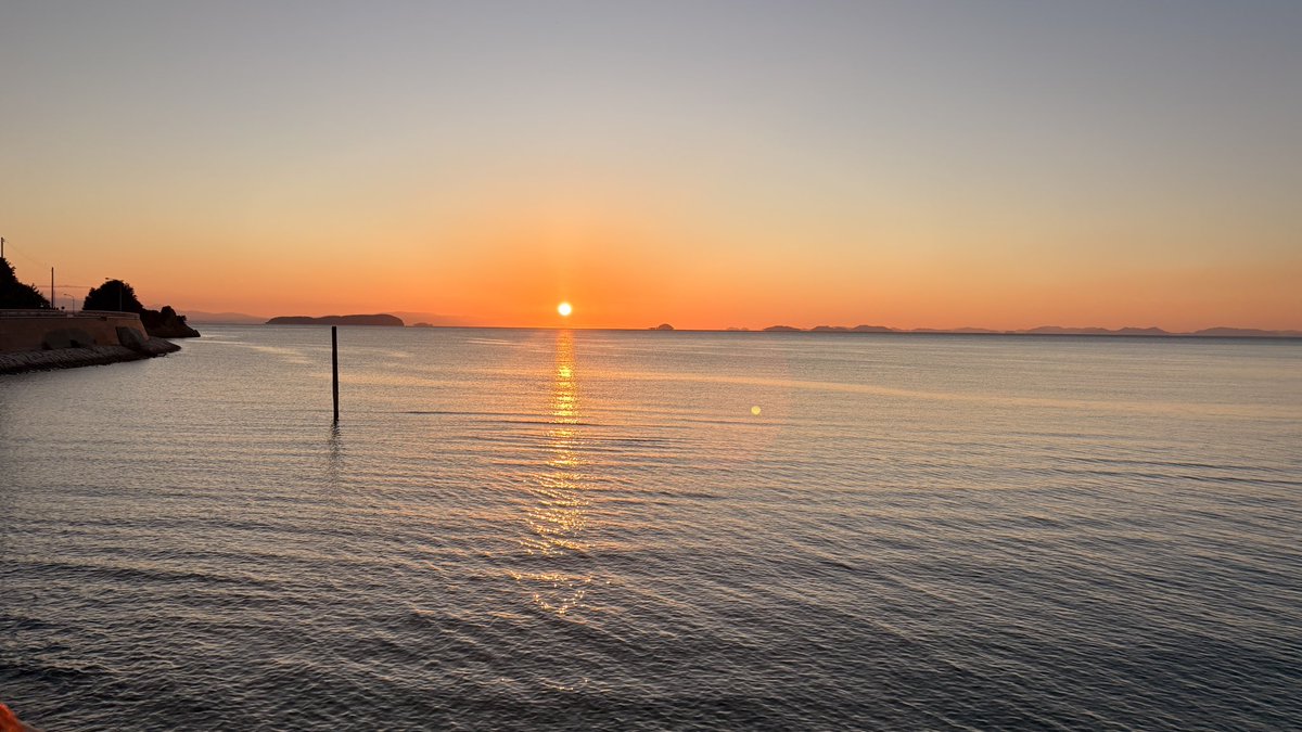 iamsho2002's tweet image. カフェゼミラジオ in cafe de flots
 #melc2025