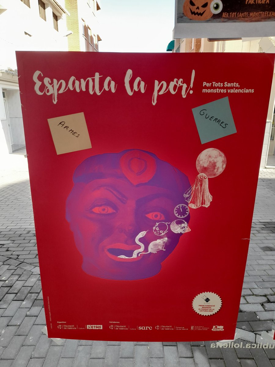 La Biblioteca Pública de L'Olleria ha preparat una selecció de llibres de Tots Sants per als més menuts i vos fa la proposta de deixar per escrit les vostres pors. Acosteu-vos i participeu.