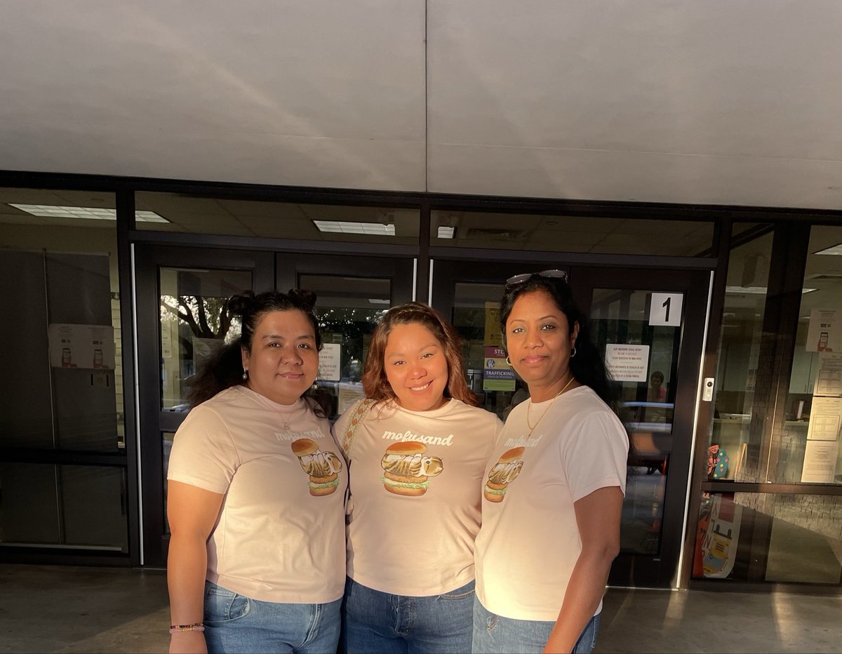 Celebrating Red Ribbon week with Twin Day!