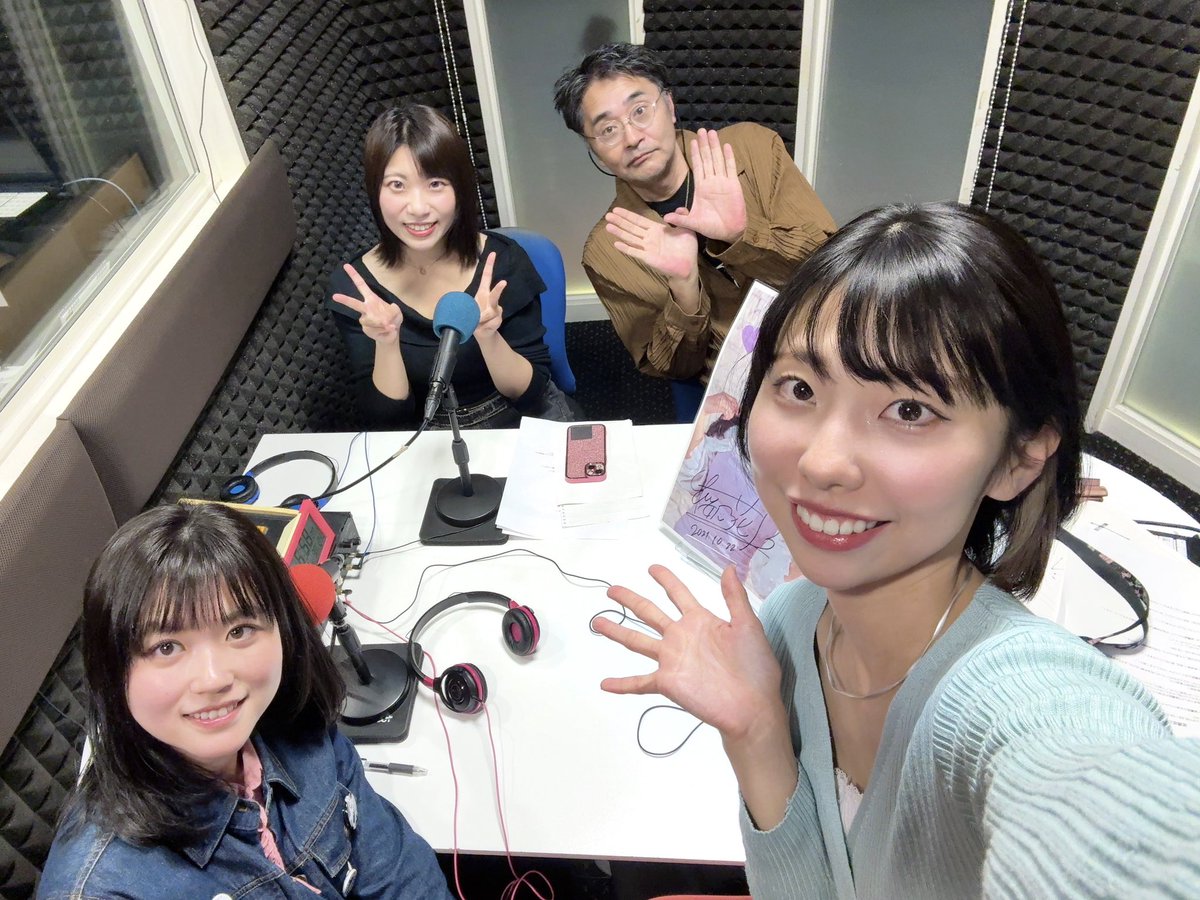87_skrno's tweet photo. 今月の #桜乃花の天神リサーチ 

【 #雄鷹座の天神イベントガイド 】
ご視聴いただきありがとうございました✨️

水晶ちゃんプレゼン勝利も…
担当者帰宅という悲しい結果に😂💔

頑張り屋さんの水晶ちゃんと
アニメボイスが素敵なののかちゃんでした

次回の放送は11/26(水)です！ https://t.co/xwyDVaeDJu