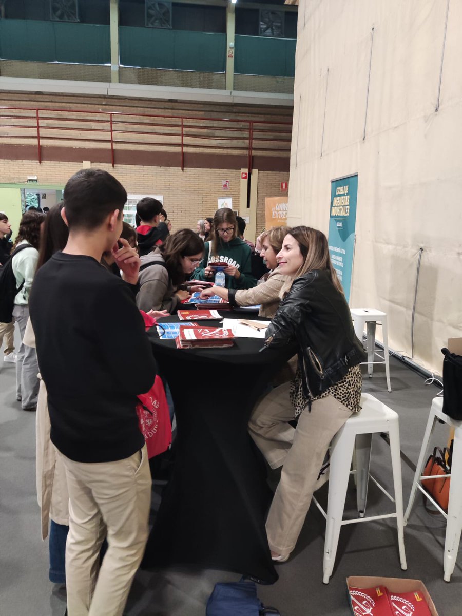 Nuestra Facultad, en la Feria Educativa de la Universidad de Extremadura <a href="/infouex/">UEx</a> en Cáceres: