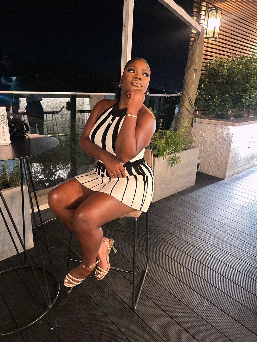 Monah_Nash's tweet photo. Serving looks 🥰🫰🏾♥️ https://t.co/hFnurgIuv9