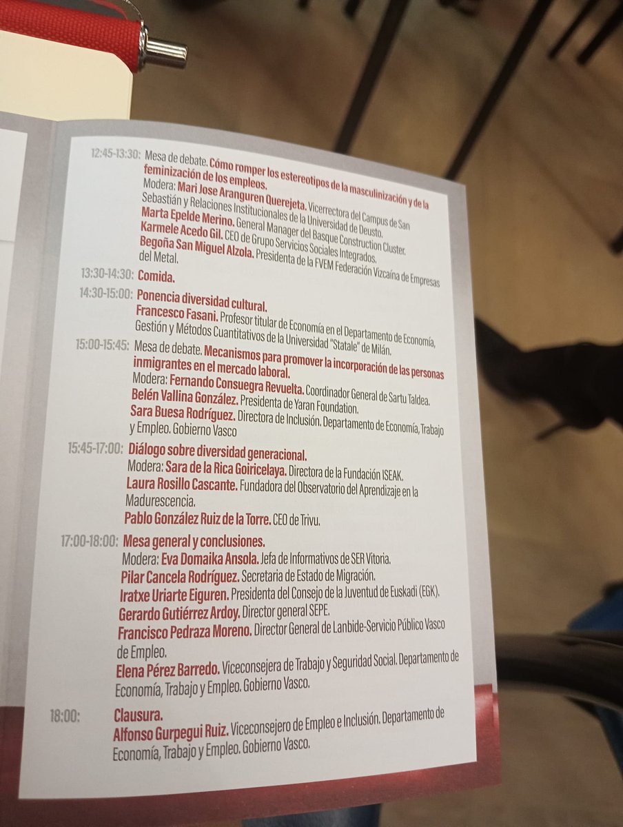 ¡Asistimos al 𝗩𝗜𝗜𝗜 𝗖𝗼𝗻𝗴𝗿𝗲𝘀𝗼 𝗱𝗲 𝗘𝗺𝗽𝗹𝗲𝗼 𝗱𝗲 𝗘𝘂𝘀𝗸𝗮𝗱𝗶 en Donosti!
Seguimos con interés las ponencias y debates en torno a la construcción de un mercado laboral diverso e inclusivo para una sociedad cohesionada

#empleo #formacion #Euskadi #diversidad