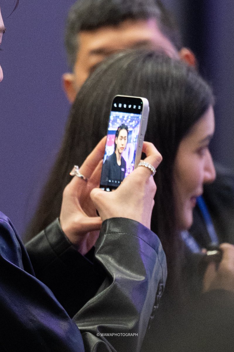 พีพี ถ่ายใครคะ  !!
#ppkritt #bbillkin #FindX9ProxBKPP