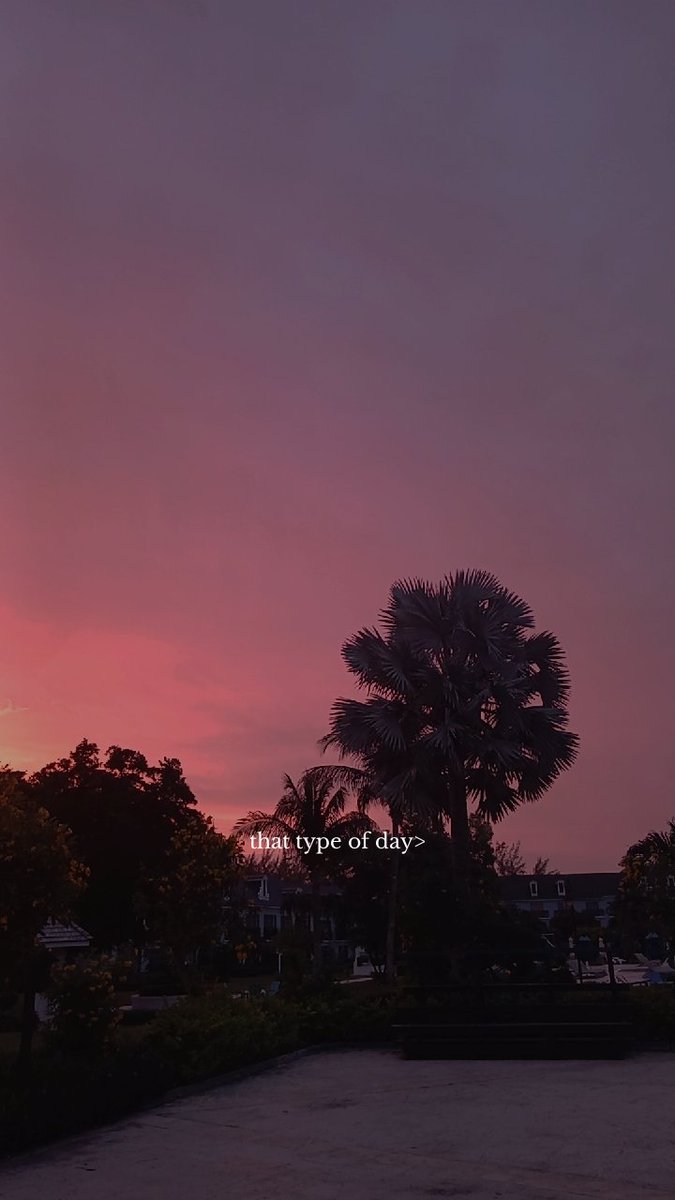 Good morning tl , 
the view in  Turks n Caicos rn ❤️