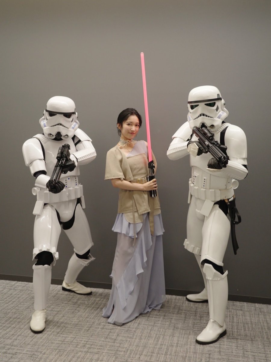 TomoyoKurosawa's tweet photo. 「スター・ウォーズ：ビジョンズ」Volume3　
『極楽鳥の花』本日公開です💫

主人公ナキメを演じました。
あまりにもセンセーショナルな本作を
是非ご堪能ください！

#スターウォーズ 
#starwars https://t.co/D0Smh8IlTh