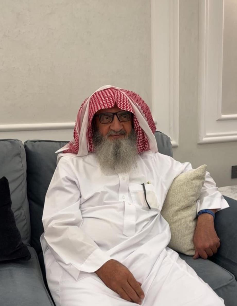 alsqaabh's tweet image. بشرى تملا القلوب فرحاً
ولله الحمد والمنه تم هذا الصباح خروج ابن العم محمد بن سليمان البراهيم #الصقعبي أبو سليمان من اهل #الجوف
بعد أن من الله عليه بالفرج واليسر
نسأل الله أن يجعلها بداية خير وسعادة وأن يوفقه في أيامه القادمة ويكتب له حياة عامرة بالطاعة والطمأنينة
#الصقور_الوائلية