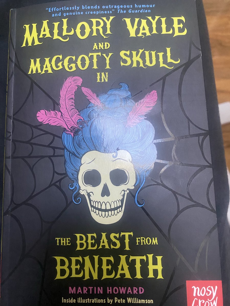 Vikki Fenton 📚 ❤️ tweet media