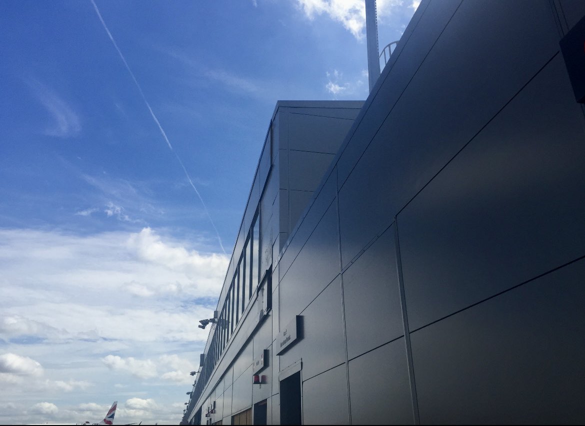 Midas_Cladding's tweet image. Throw back to when we completed this project for the @LondonCityAir West Pier Extension.
 
We were appointed by @FJBooth Construction to supply and install a Flat Eurobond Europanel to the wall elevations, including all of the required Tophats and Fasteners.