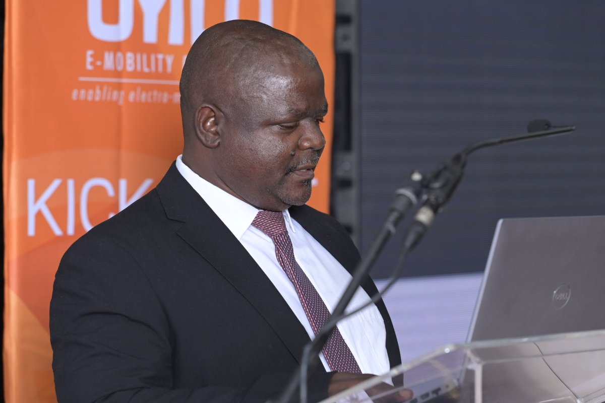 uYiloZA's tweet photo. The uYilo e-Mobility Summit 2025 Keynote Address was delivered by the Acting Director: Power from the @dstigovza, Mbangiseni Mabudafhasi.
#TechnologyInnovationAgency @Sanedi_org @MandelaUni
#uYilo #EV #ElectricVehicle #ElectricCar #eMobility #EVSummit #eMobilitySummit https://t.co/Qa1MrIzpgC
