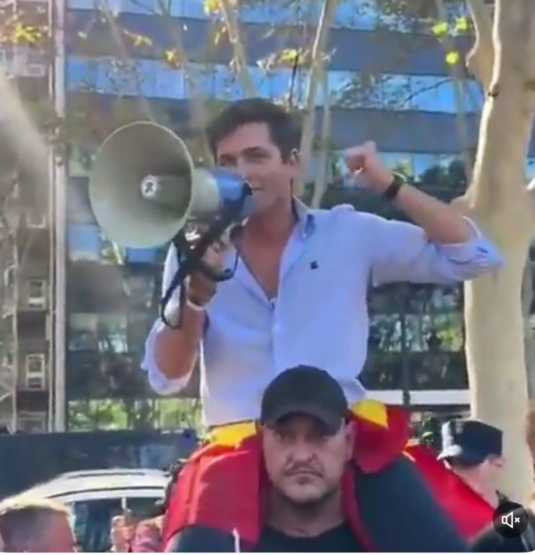 Víctor Egío tweet media