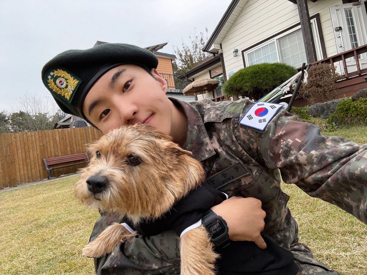 hoitzzza's tweet photo. 너무 보고 싶었어 호시야🥺😍 https://t.co/D6qYFNsh7S