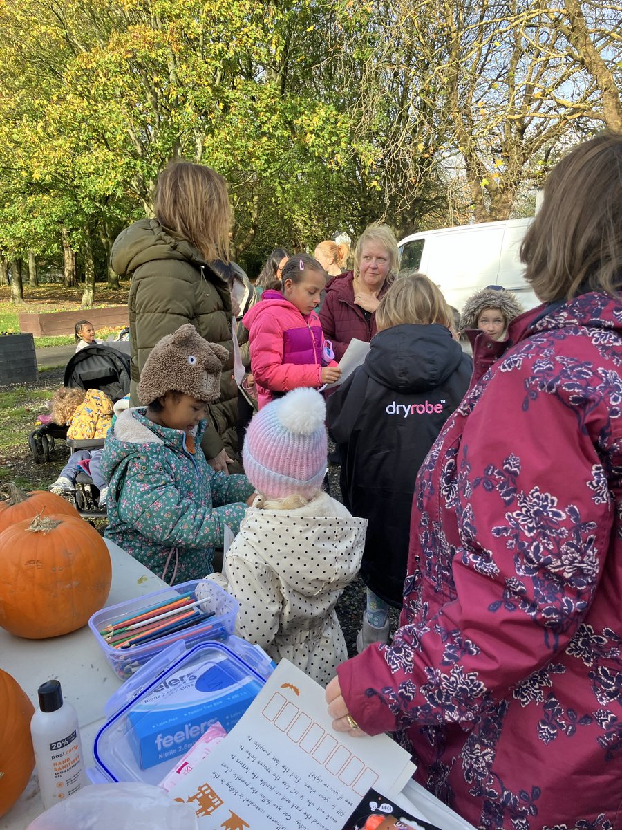 FriendsLadybarnPark tweet media