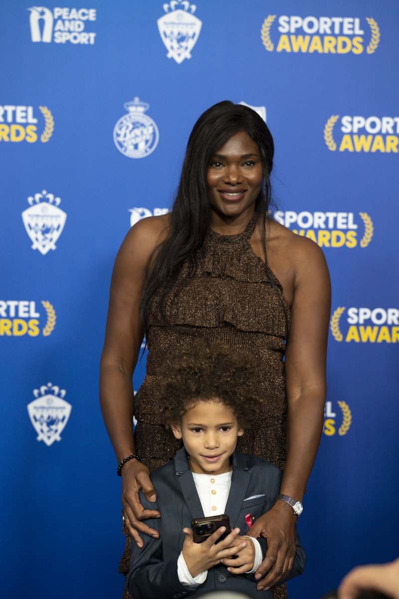 Le tapis rouge des #SPORTELAwards a fait sensation à Monaco.
Quel look se démarque selon vous ? #sport
