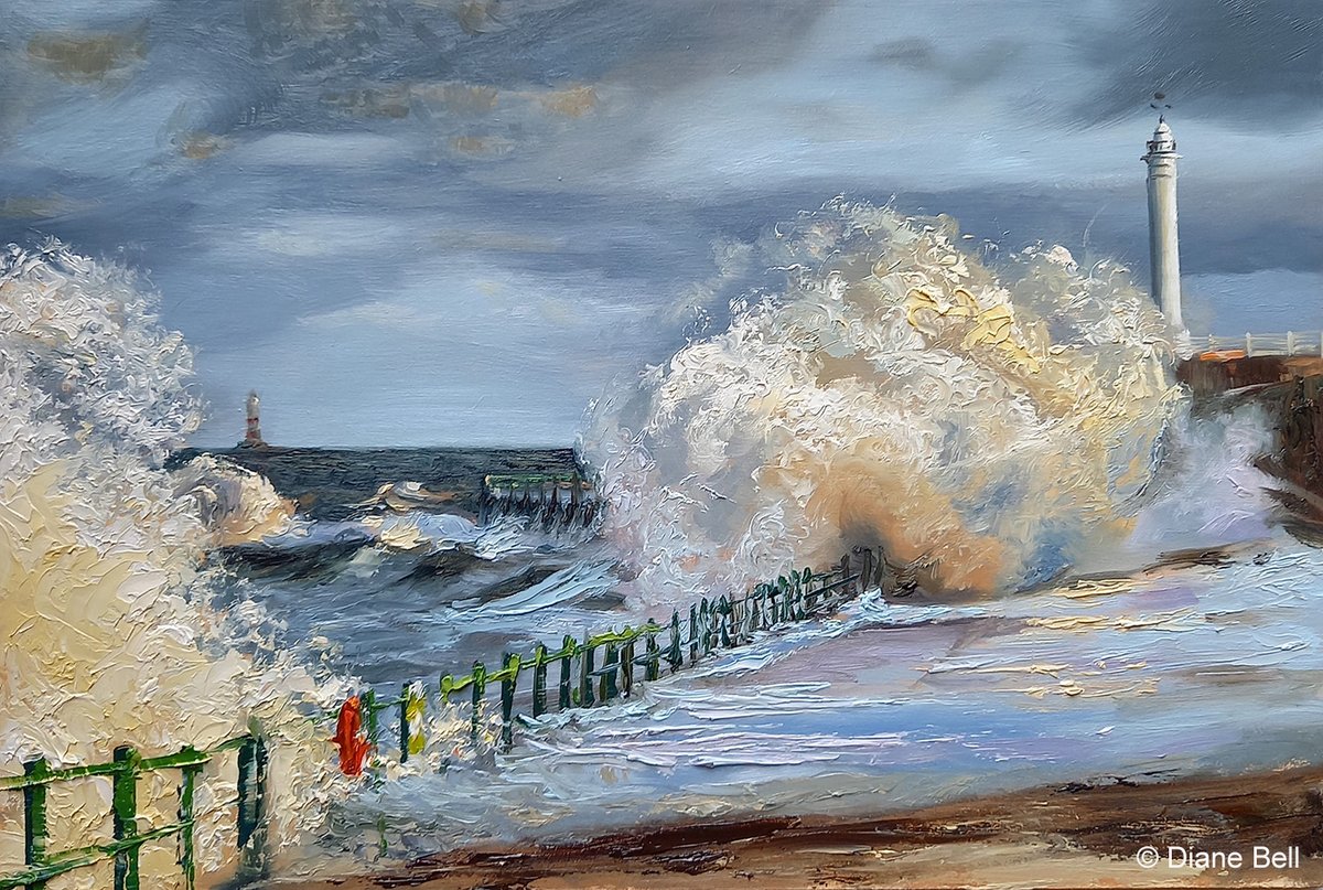 davidm_allan's tweet image. Love this – a painting by talented artist Diane Bell, who runs an art group at Boldon Community Centre. Diane&apos;s inspiration was a photograph I took in 2019 of waves crashing on Seaburn&apos;s seafront promenade in North East England... #england #sunderland #art #seascape #coast