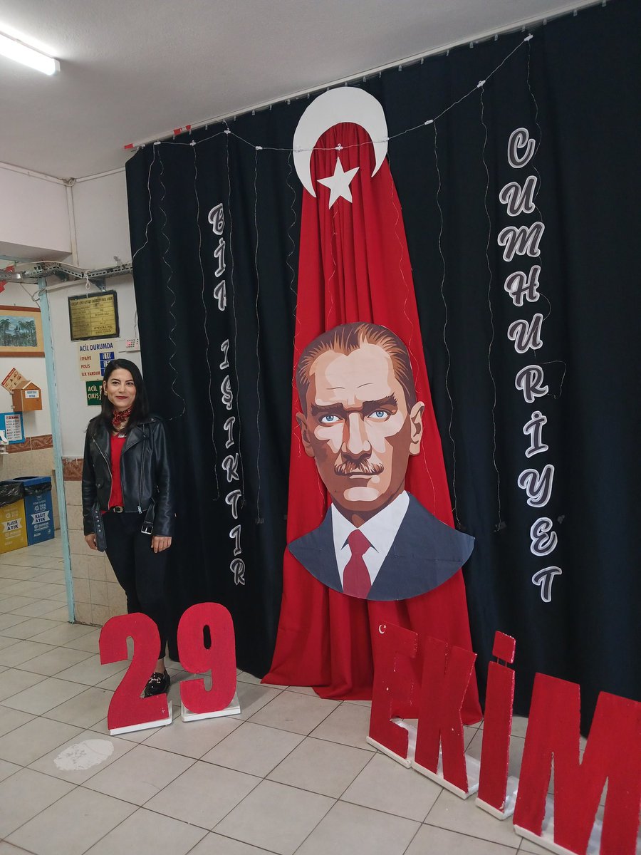 #yaşasıncumhuriyet 🇹🇷