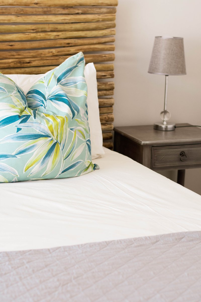 african_sands's tweet image. Spring in Amanzimtoti means mild weather and clear skies. Stay at African Sands and enjoy tranquil days by the pool or the ocean.

For more information visit africansands.co.za.

#SpringDays #AfricanSands #AmanzimtotiStay #OctoberSunshine #LuxuryBnb #BeachsideEscape