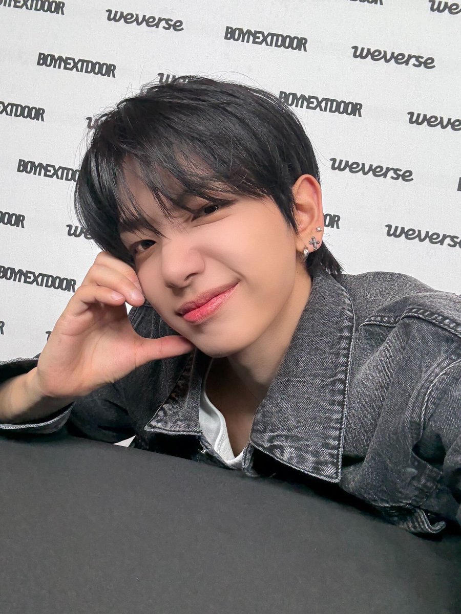 daily jaehyun tweet media
