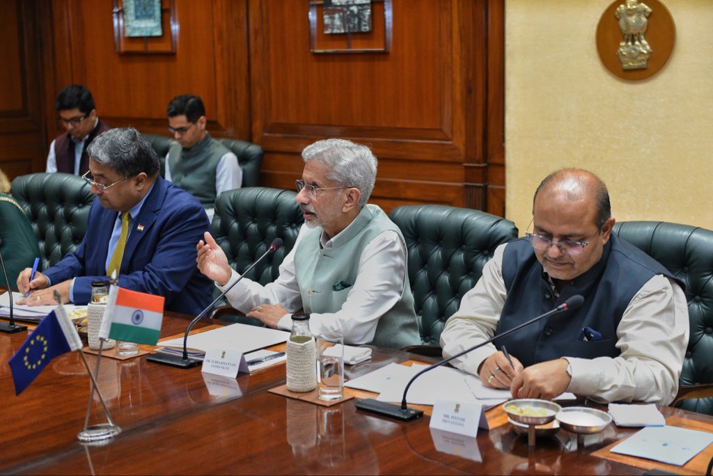DrSJaishankar's tweet image. Pleased to meet delegation of European Parliament’s Committee on International Trade #INTA today in Delhi. 

Discussed how India &amp;amp; the European Union can maximize convergences and deepen cooperation. This can stabilize the global economy and strengthen democratic forces. The