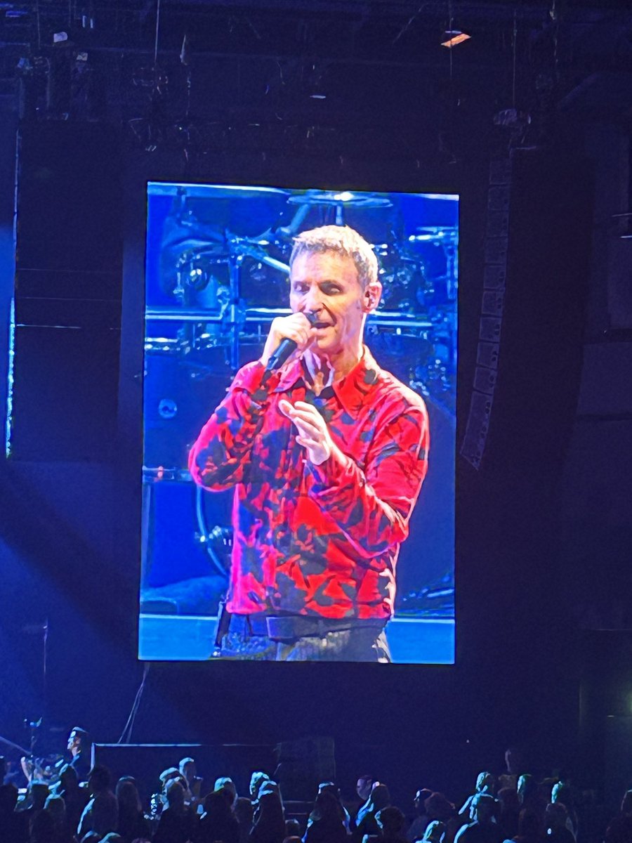 paveysteve's tweet image. A fantastic @martiofficial concert last night in Cardiff! A brilliant 2-hour show! A great way to celebrate 30-years of Love is All Around