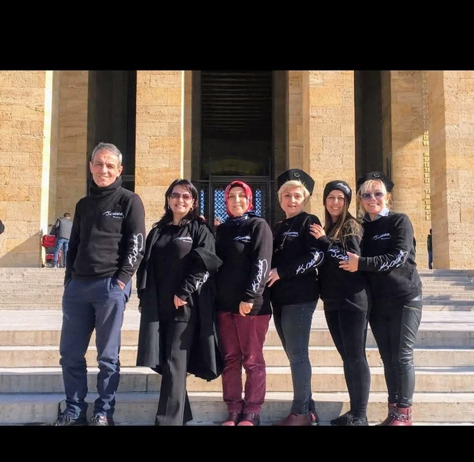 FatmaGrlek6's tweet photo. 🇹🇷29 EKİM CUMHURİYET BAYRAMI'MIZ KUTLU OLSUN..🇹🇷
Cumhuriyetimizin kurucusu
Mustafa Kemal ATATÜRK
Başta olmak üzere Vatanları uğruna canlarını feda eden aziz şehitlerimizi rahmetle anıyor, kahraman gazilerimize şükranlarımı sunuyorum...
🇹🇷NE MUTLU TÜRKÜM DİYENE🇹🇷 https://t.co/c2lUlhrYCk