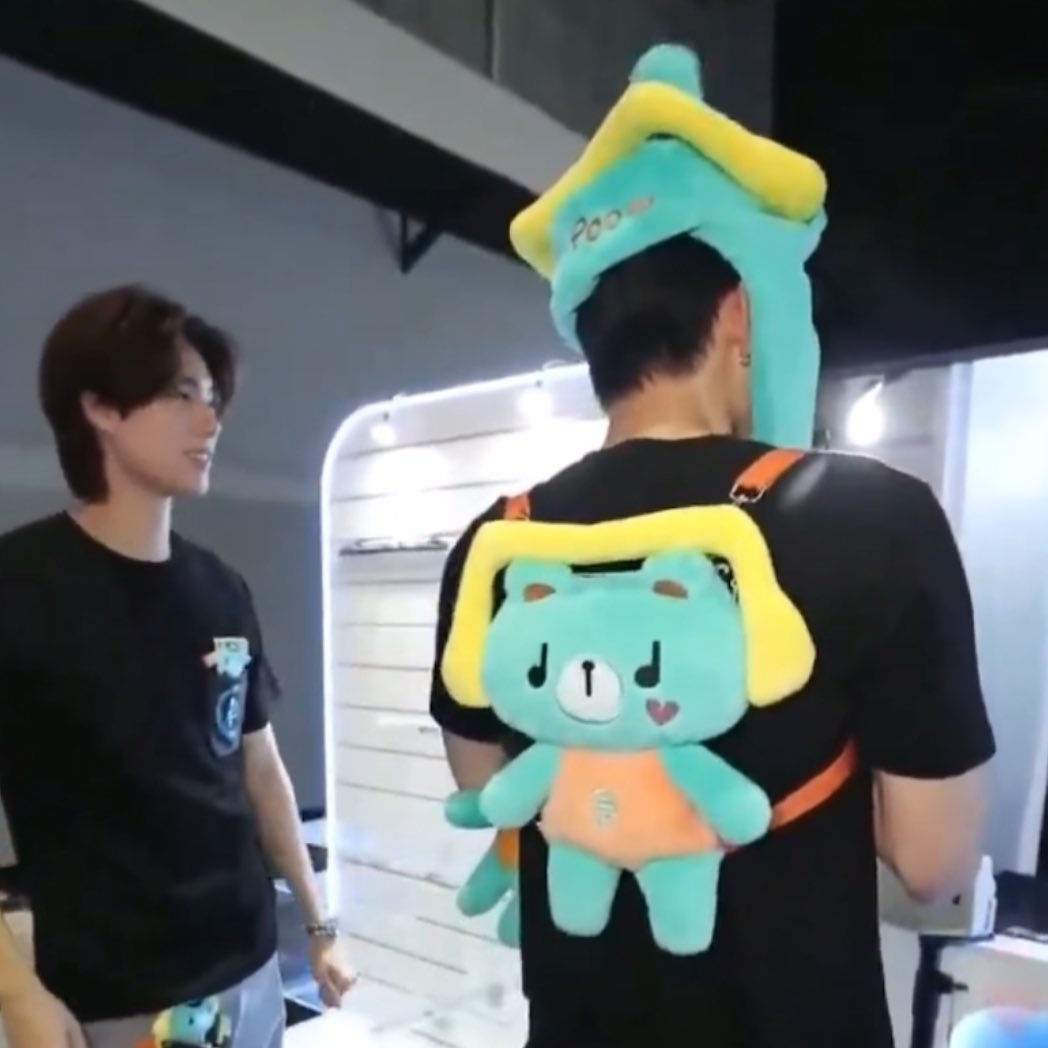 น่ารักทุกอย่าง ละเป็นไลฟ์ที่มีแต่น้อนยู้กปัมอะ น่ารักชะมัด55555555555 จับเค้งดีกว่าทนไม่ไหวละ เอนดูเกิน ผชไซส์ตู้เย็นแต่มีความบ้อกแบ้กจำนวนมาก☺️🥹🤏🏻

GET READY WITH PONDPHUWIN

#PondPhuwinFanconLIVE
#ppnaravit <a href="/ppnaravit/">ppnaravit</a>