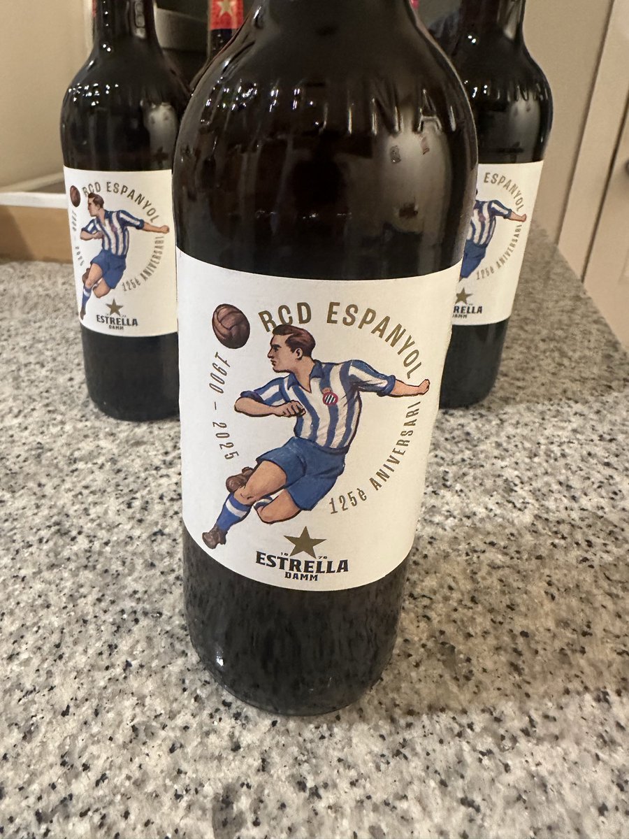 RcdeMario's tweet image. Vaya borrachera voy a pillar, jijiji…