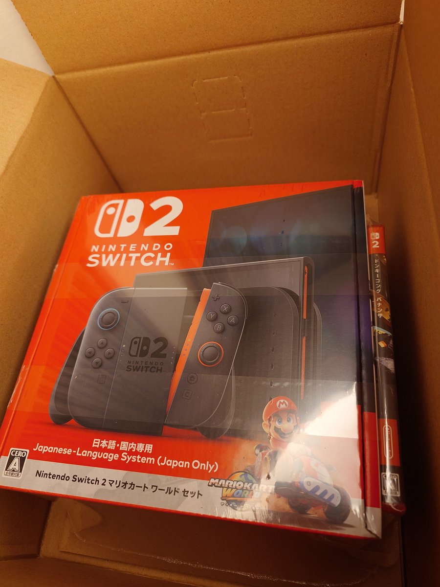 naorei3's tweet photo. 楽天ブックス金曜日21時頃にSwitch2買えた！ https://t.co/lQXzV61KjF