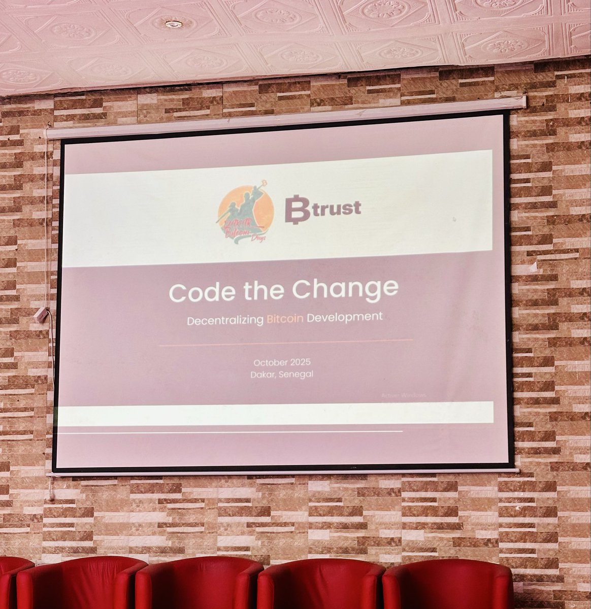 You say Bitcoin ? 
Just turn around and you willl surely see <a href="/btrust_builders/">Btrust Builders</a> ; <a href="/btrustteam/">Btrust</a>. 

Here is <a href="/Murugi___/">Murugi</a> telling us about code the change at <a href="/dakarbtcdays/">Dakar Bitcoin Days</a>