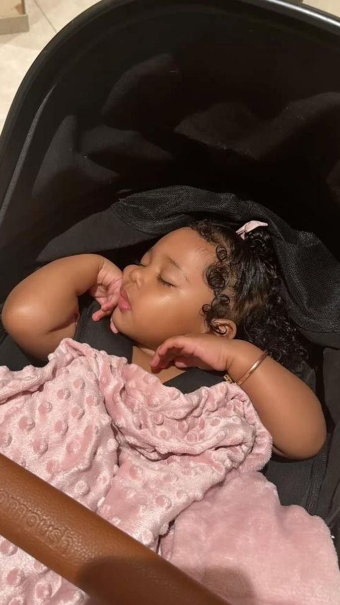 Dormindo bem princesinha 🩷