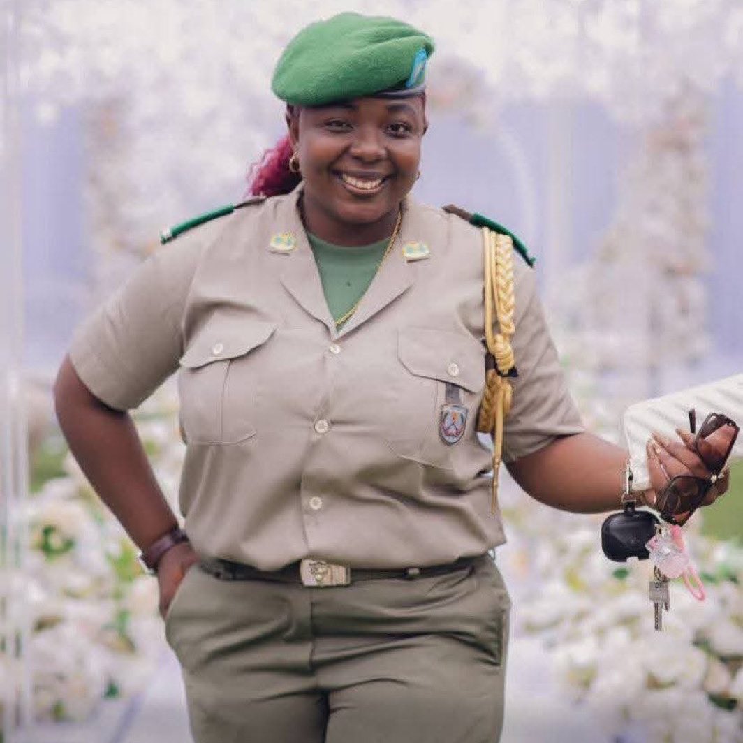 Après une analyse minutieuse de cette affaire brûlante de <a href="/ebadjara/">ebadjara rubis mère chef</a>, et en me fondant sur les faits publiés par plusieurs, et sur le respect de l’État de droit, je m’interroge et conclut en ces termes :

1. Les comptes TikTok et autres réseaux existent depuis toujours et ses