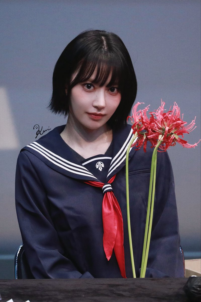 Kuriwonderland's tweet image. 251029
「私は雛子。
もう今は、立派な翼がある。

どこへ羽ばたいていくかは、
私が決めるのだ。」

#SAKURA #사쿠라 #宮脇咲良 #sakumail 
#LESSERAFIM #르세라핌 #ルセラフィム #サイレントヒルf