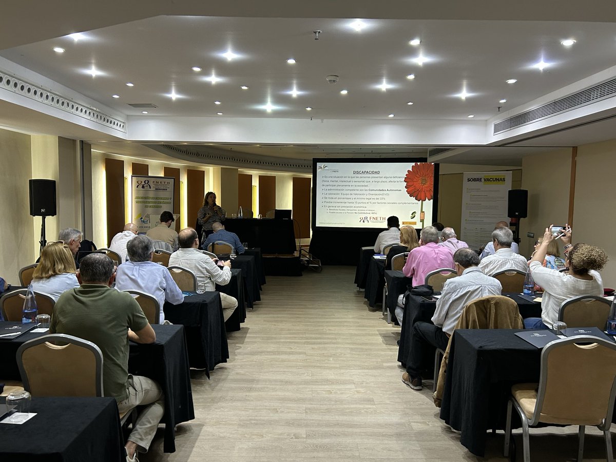 “Las personas en lista de espera pasan a considerarse personas con una incapacidad de grado 3. Aunque a lo largo del tiempo el grado puede cambiar”

#incapacidad #discapacidad