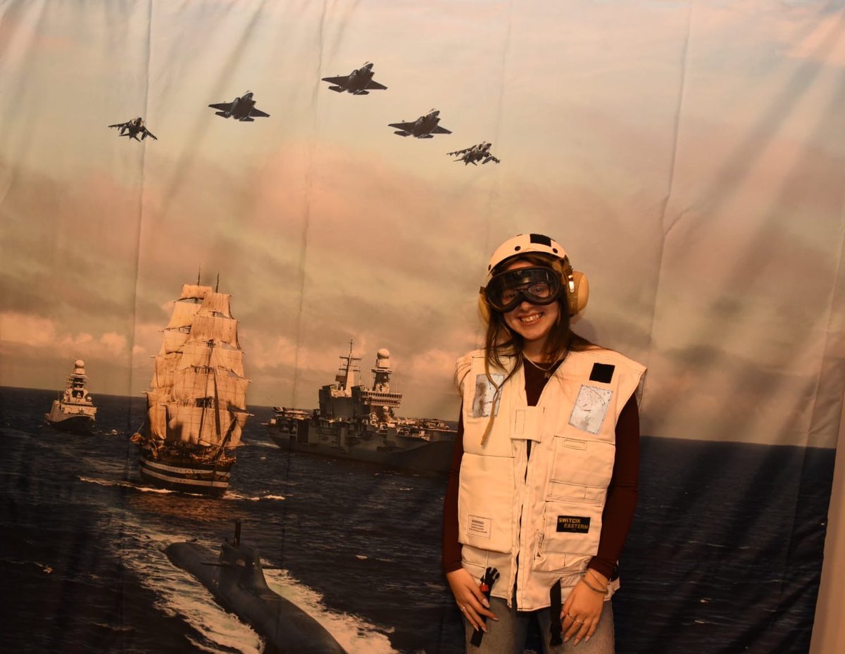 ItalianNavy's tweet image. Dal 28 al 30 ottobre, a #Foggia, la Marina Militare partecipa alla X Edizione di OrientaPuglia - #ASTERPuglia, Fiera per l'Orientamento Scolastico Universitario e Professionale della Puglia.

All’interno dell'area espositiva, donne e uomini provenienti dalle diverse componenti