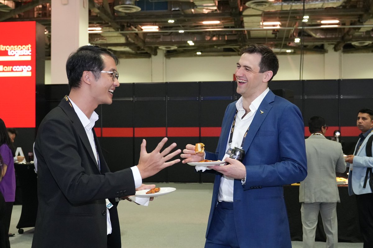 What a fantastic Industry Night at (#tlacSEA) 2025! 🍻

Thank you to everyone who joined us for an evening of great conversations, new connections, and camaraderie in the logistics and air cargo community.

👉 Register for your FREE visitor pass: registration.mvents.asia/tlacSEA2025/Re…