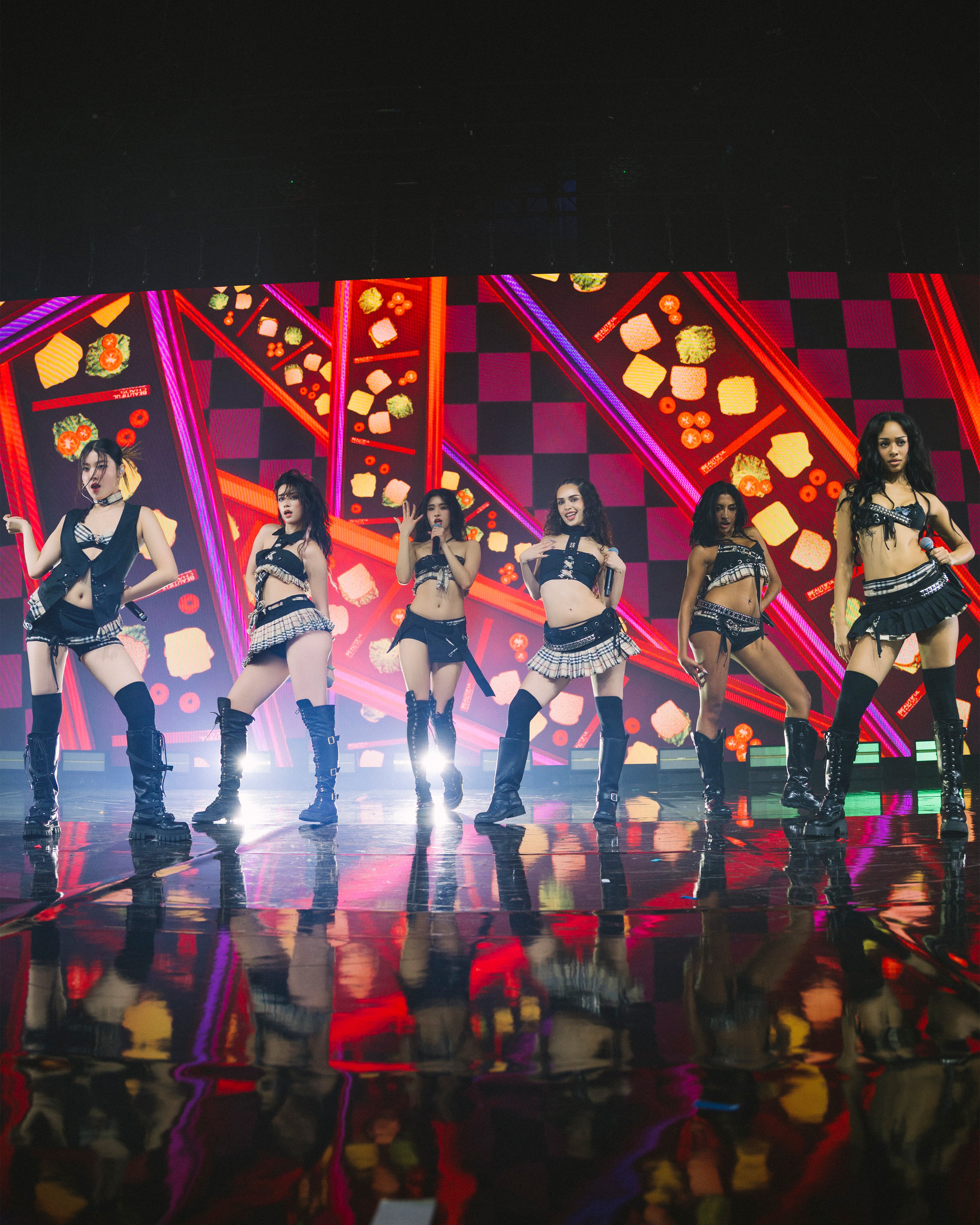 G4bM-7XXkAEQlAk?format=jpg&name=4096x4096