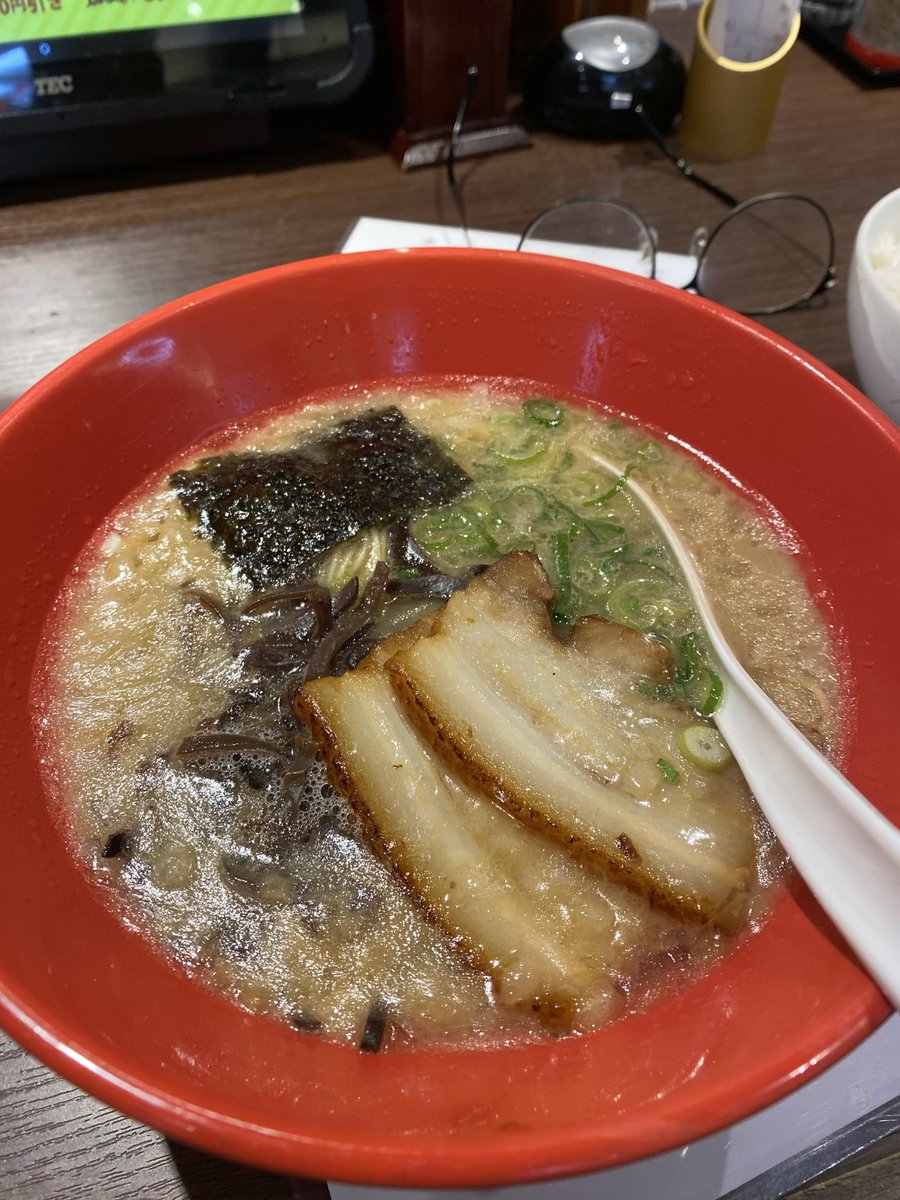 i51m____'s tweet photo. 残業クソ https://t.co/5NUX3vEZIc