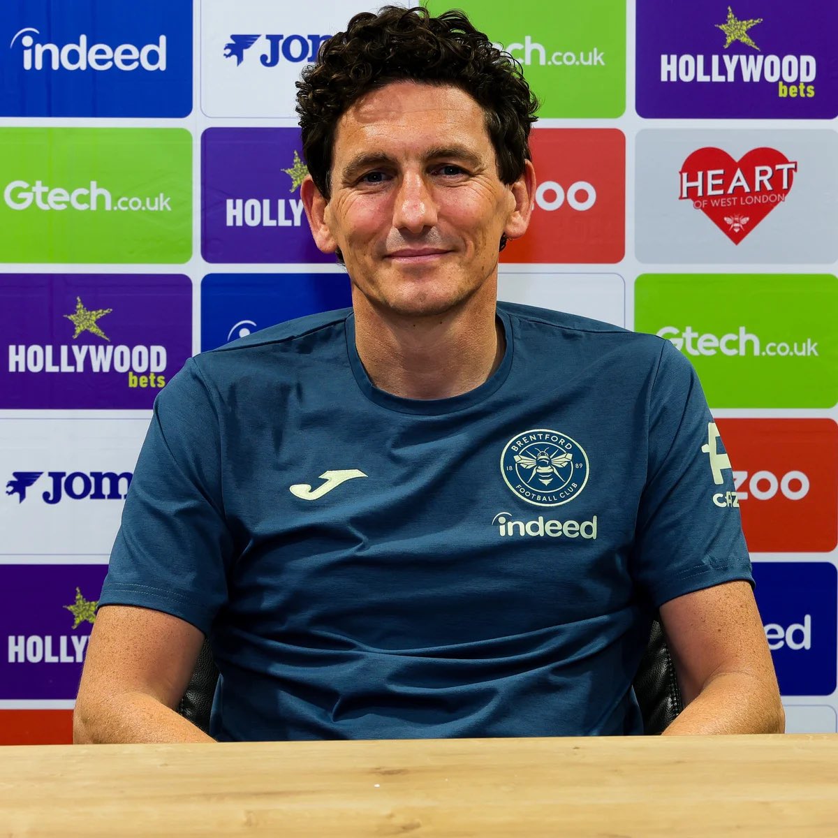 Olliebfc48's tweet image. We Sold Our

Goalkeeper
Captain 
Top Scorer 
Second Top Scorer 
Manager 

we are in the quarterfinals of the league cup, beat Liverpool and united sit 11th in the league and won 3 games in 8 days scoring 10 conceding 2. Not to mention some backroom staff as well 

What a Man 😍