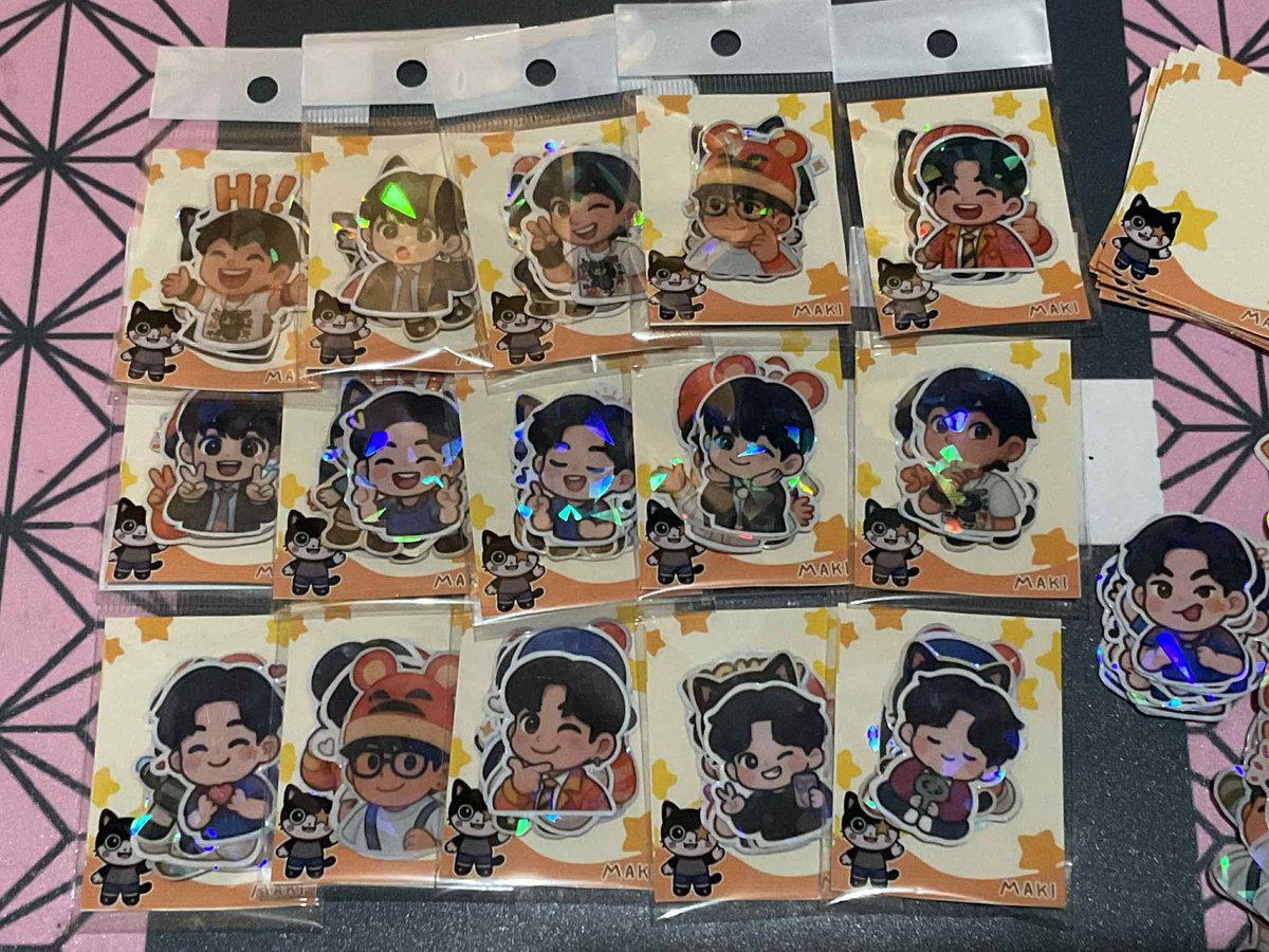 𝗠𝗮𝗸𝗶’𝘀 𝗞𝗢𝗟𝗢𝗥𝗖𝗢𝗔𝗦𝗧𝗘𝗥 𝗧𝗵𝗲 𝗖𝗼𝗻𝗰𝗲𝗿𝘁 𝗙𝗿𝗲𝗲𝗯𝗶𝗲𝘀 🌈🎢

⋆.˚⋆ Maki &amp; Kima Stickers 🧸
         by : <a href="/hxrmsyhxrms/">Hermimi 𝜗𝜚˚⋆</a>

🌈1:1 ratio 
🌈 follow: <a href="/zushisofficial_/">Zushis 🍣</a> &amp; <a href="/clfrnia_maki/">Maki *ੈ✩‧₊˚</a> 
🌈 like &amp; rt 
🌈 open for trades
🌈 loc &amp; time: tba

#KOLORCOASTER #Maki